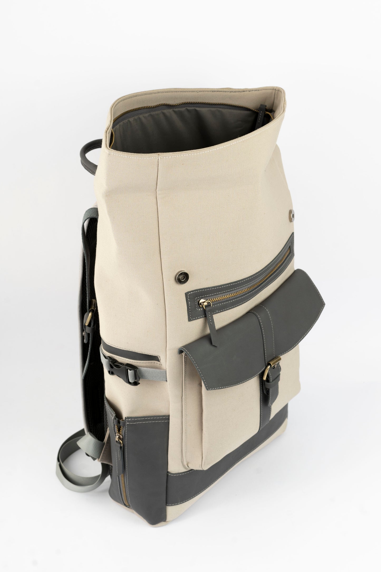 Rolltop vintage backpack''100% Cotton canvas & Cow leather'' – Beige