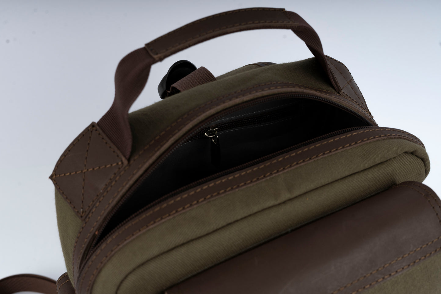 Vintage Canvas Men's Crossbody Sling Backpack ''100% Cotton canvas & Cow leather'' - Army