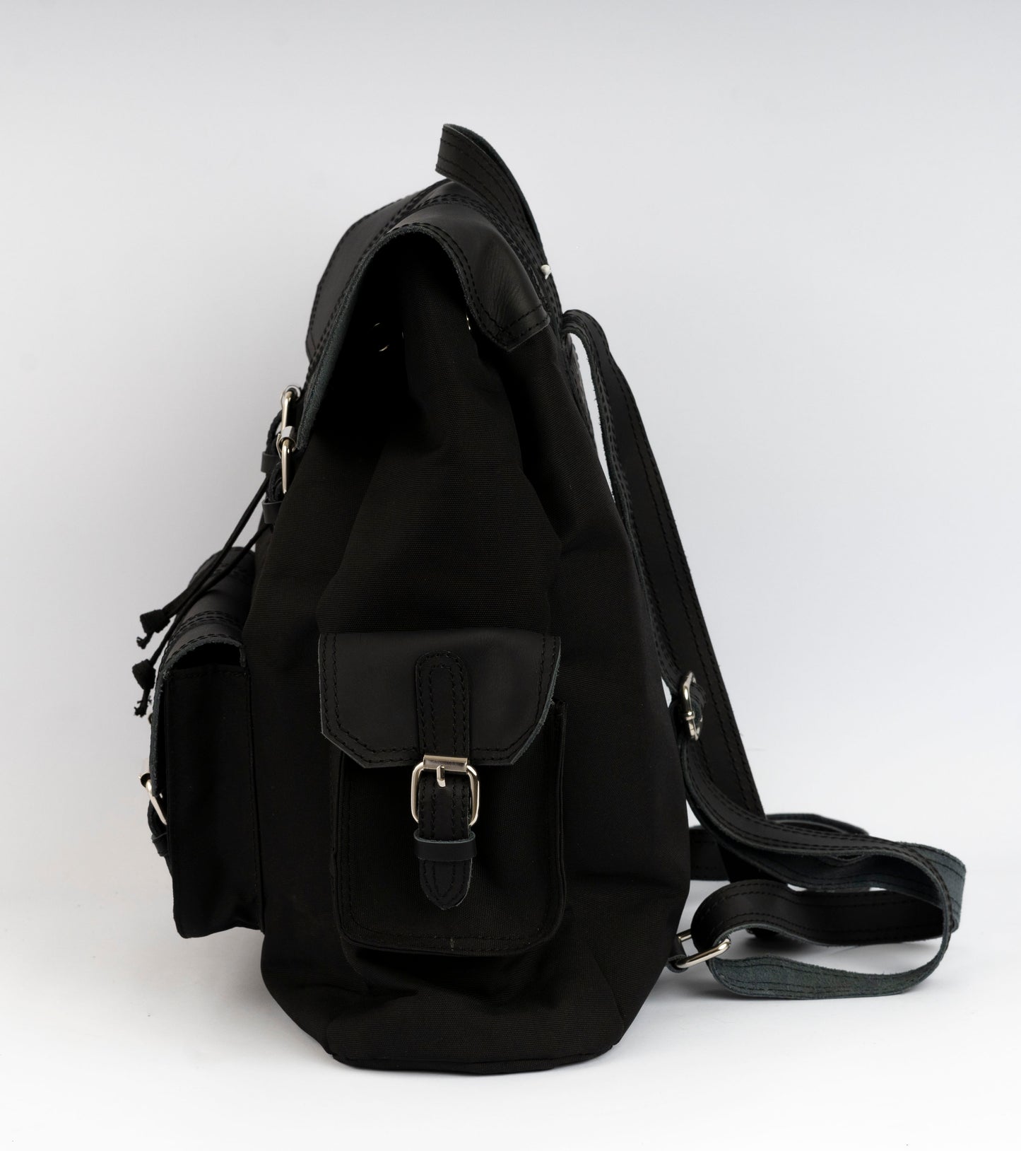 Vintage Dual-Pocket Explorer Backpack ''100% Cotton canvas & Cow leather'' – Black