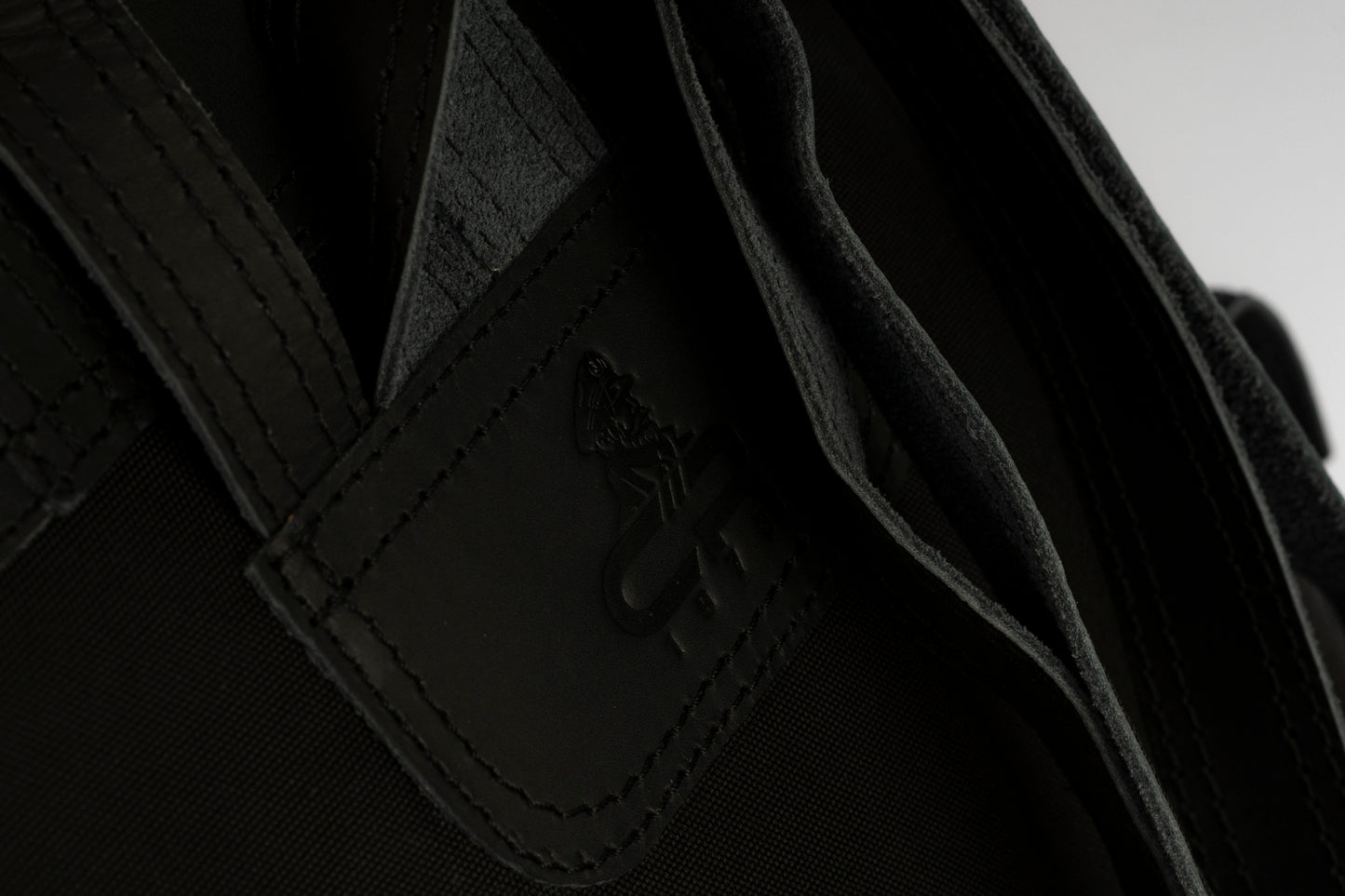 Vintage Dual-Pocket Explorer Backpack ''100% Cotton canvas & Cow leather'' – Black
