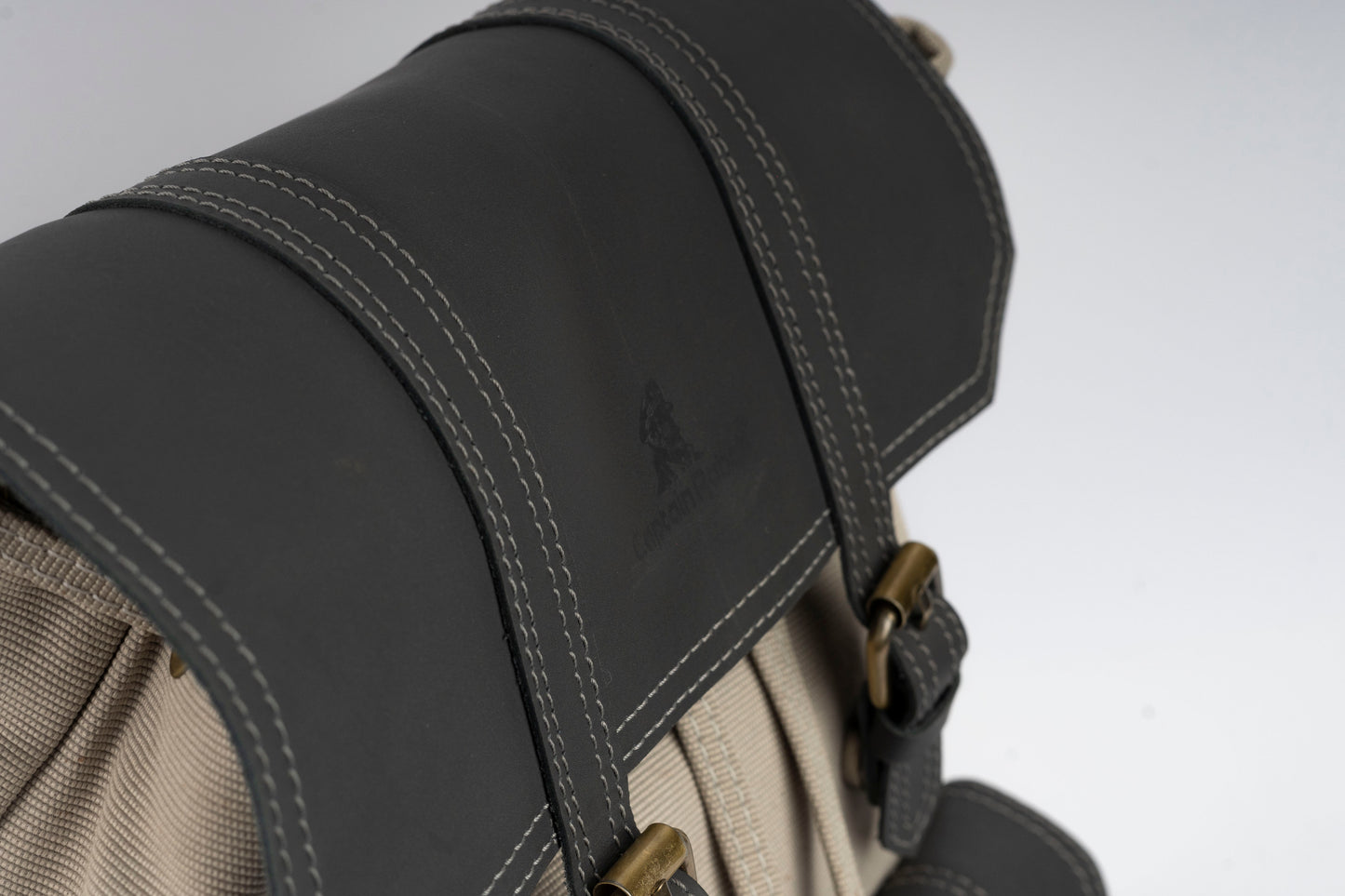 Vintage Dual-Pocket Explorer Backpack ''100% Cotton canvas & Cow leather'' – Biege