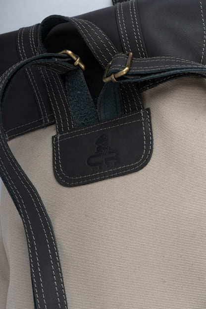 Vintage Dual-Pocket Explorer Backpack ''100% Cotton canvas & Cow leather'' – Biege