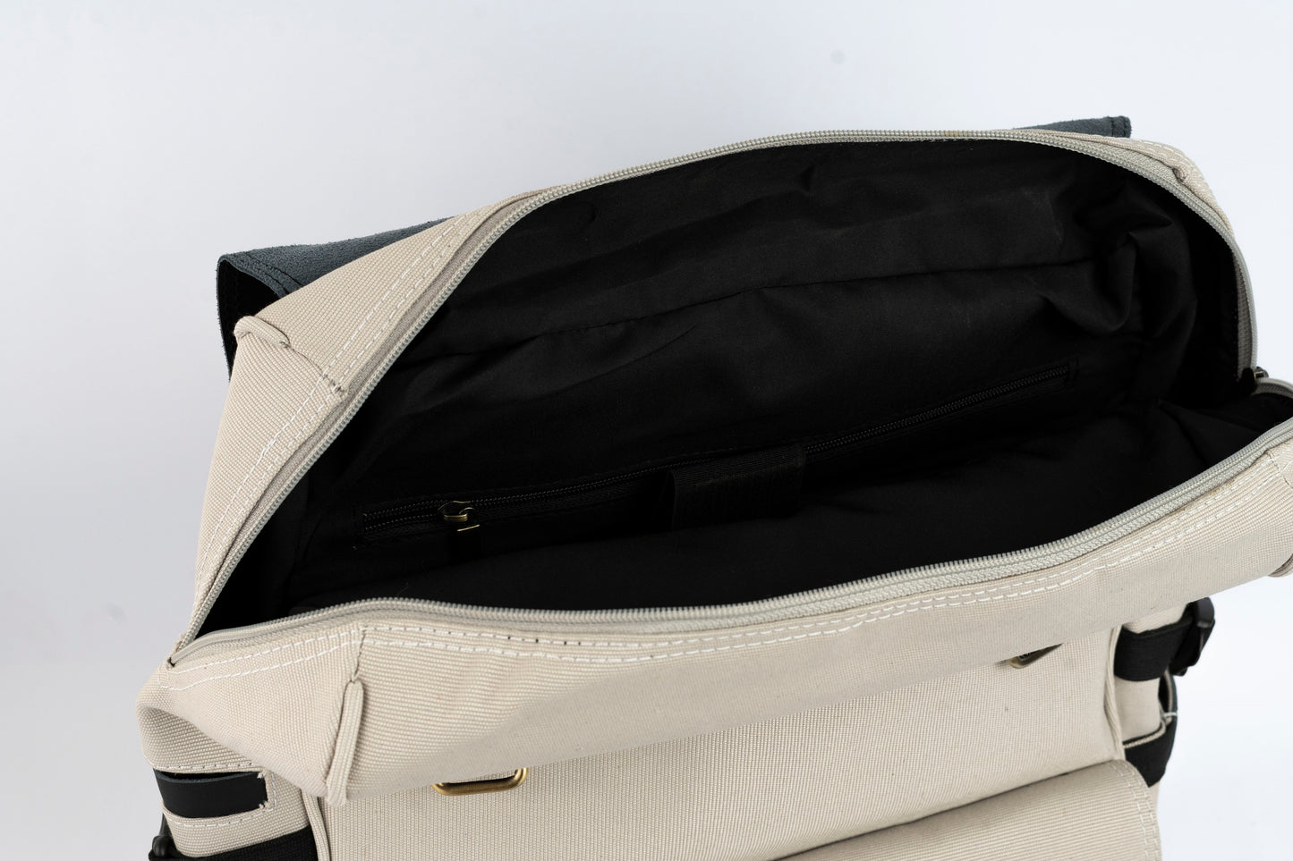 Daily Vintage Backpack ''100% Cotton canvas & Cow leather'' – Biege