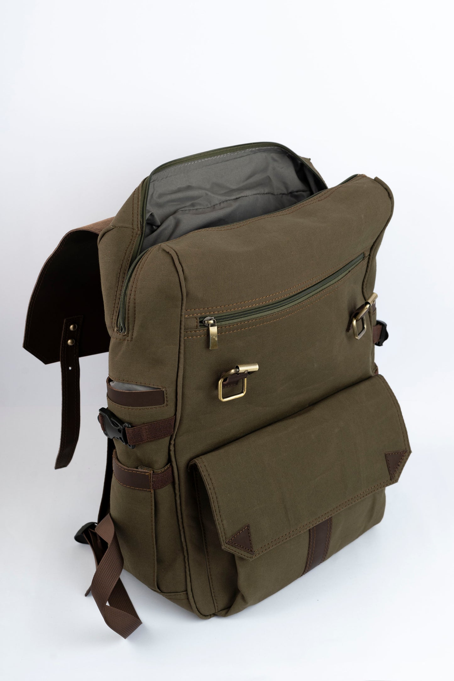 Daily Vintage Backpack ''100% Cotton canvas & Cow leather'' – Canvas Brown