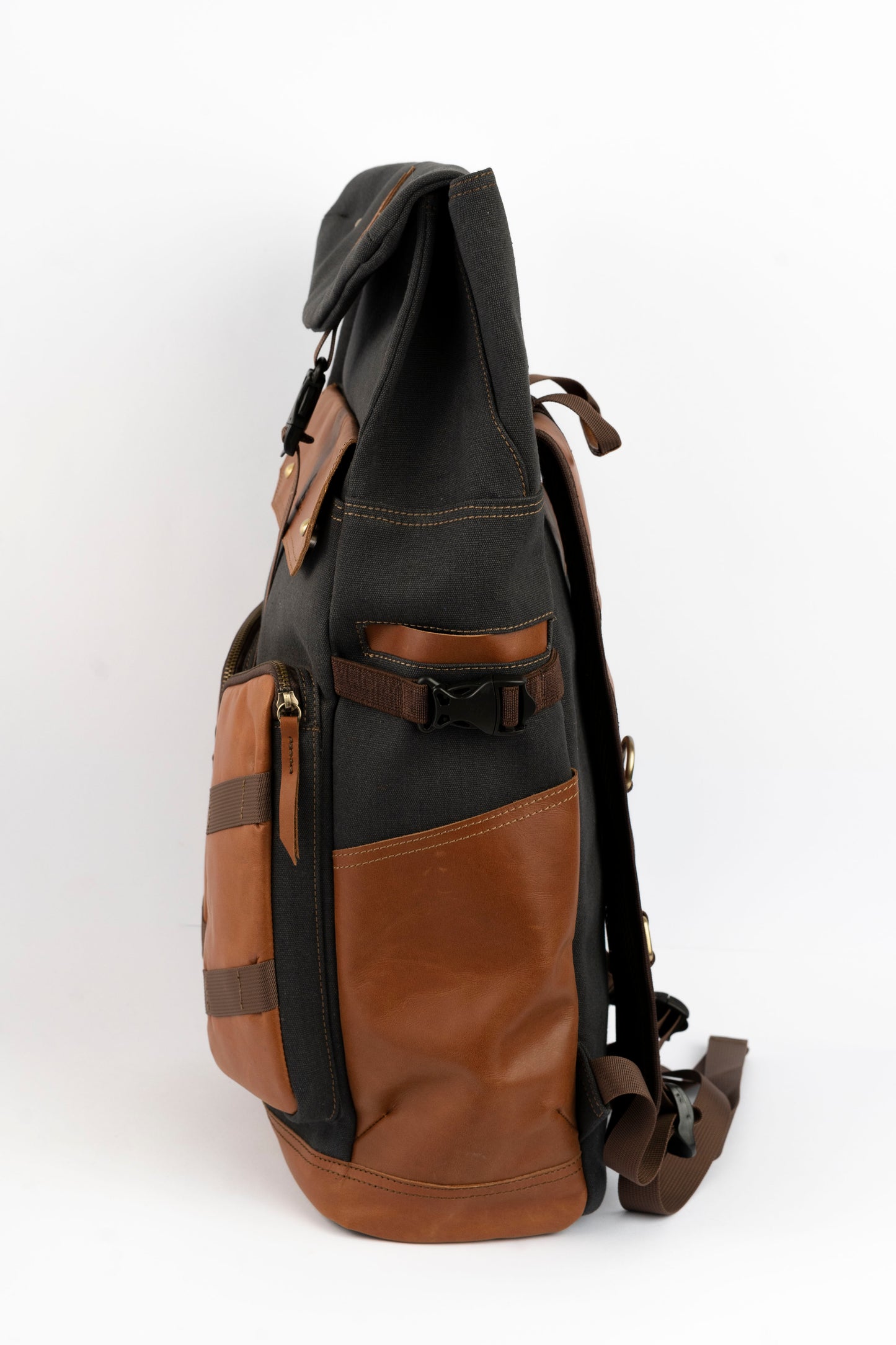 Captain Rabeh Waxed Canvas Travel Backpack - Havana Black