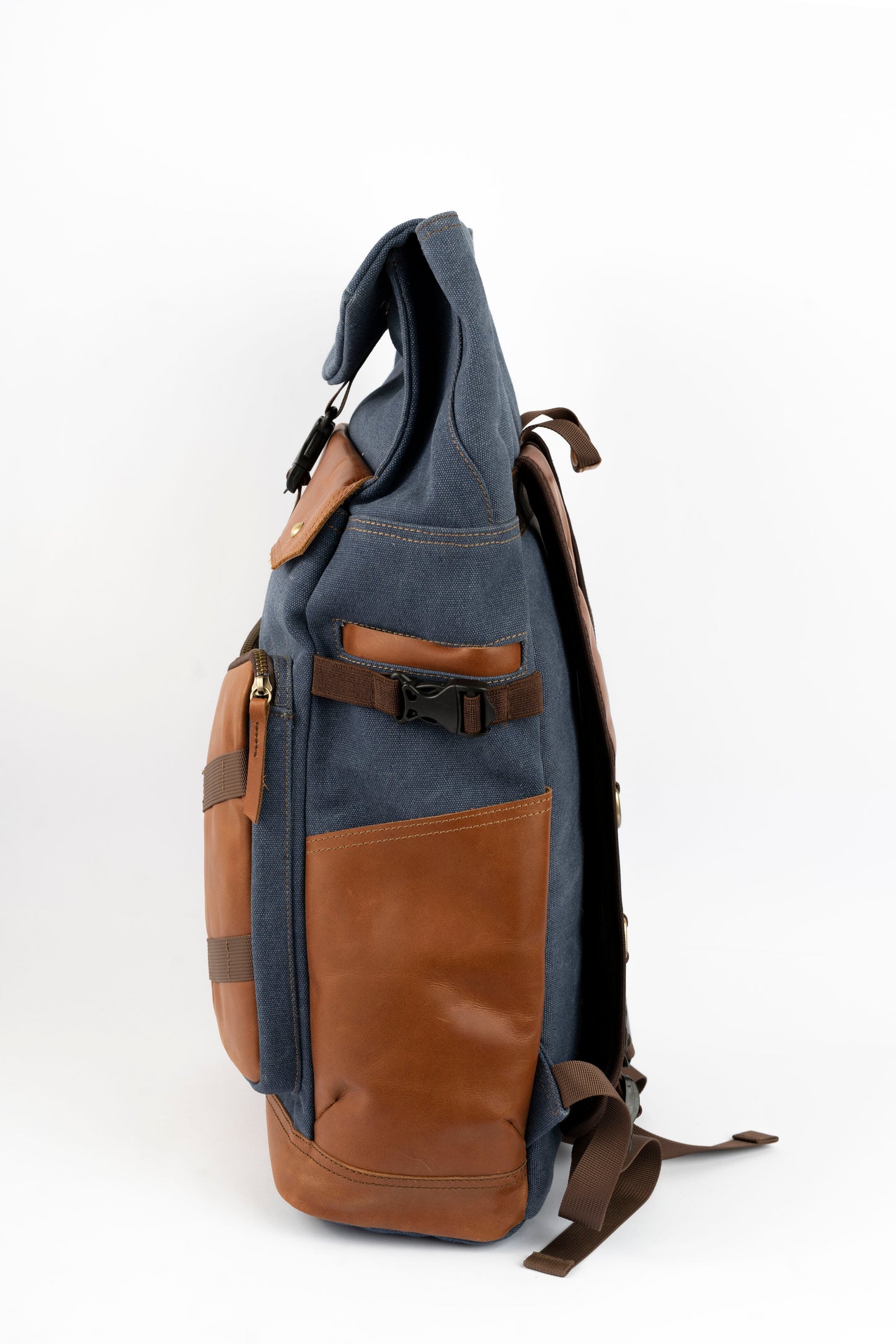 Captain Rabeh Waxed Canvas Travel Backpack - Havana Navy